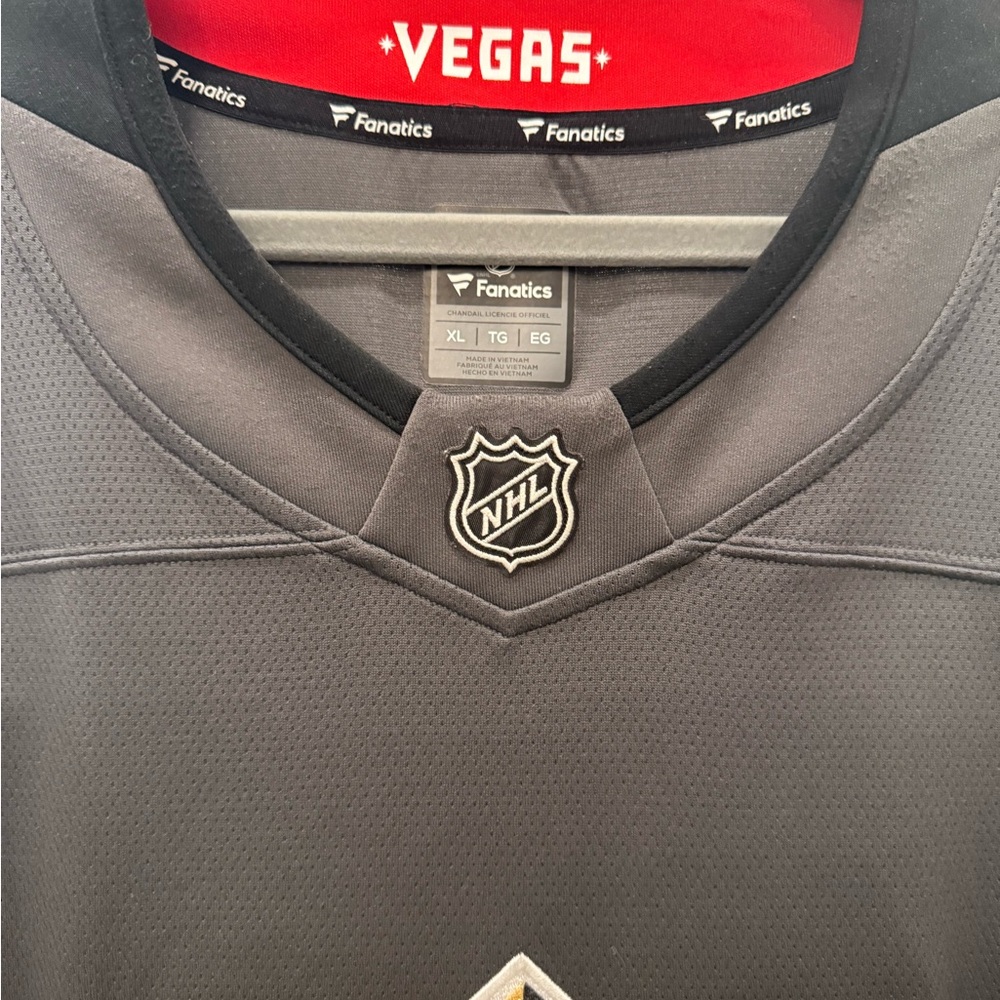 Fanatics Vegas Golden Knights Jersey in Gray and Gold - Picture 2 of 3